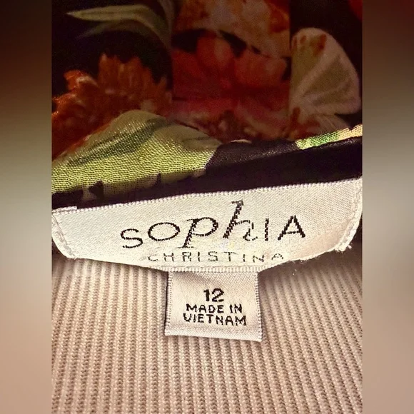 Sophia Christina Vibrant Floral Design with Green and Black Size-12 - Picture 5 of 8